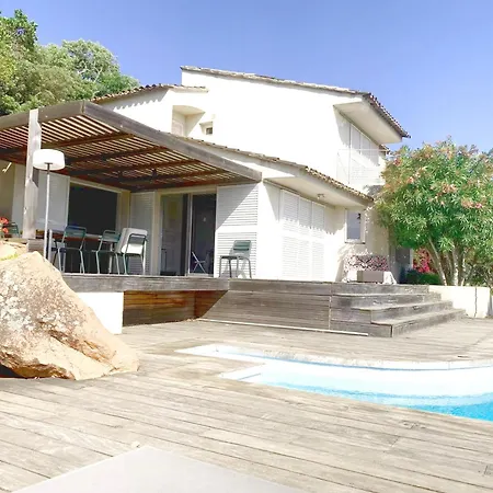 Modern Familly House Porto-vecchio בית נופש פורטו-וישיו